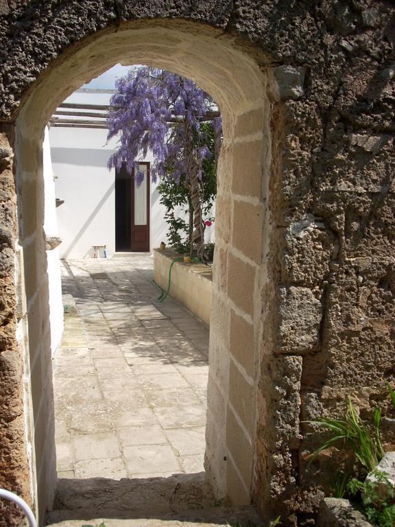 B&B Le Due Corti Martignano Exterior foto