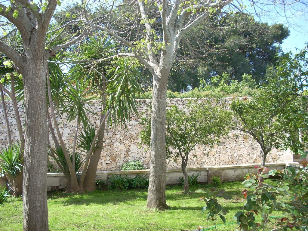 B&B Le Due Corti Martignano Exterior foto